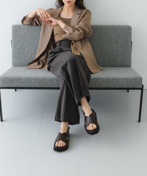 RODE SKO(ロデスコ)の「フットベッドクロスサンダル(サンダル・レディース・ブラック/ブラウン・36/37/38)」の7枚目の写真