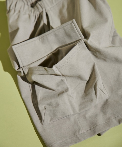 PAIRMANON STREET（ペアマノンストリート）の「【PAIRMANON STREET】マルチファンクション 吸水速乾 ショート カーゴ パンツ（カーゴパンツ・キッズ・カーキ/ブラック/ホワイト系その他/ベージュ/イエロー・130/140/100/120/110/160/150）」の14枚目の写真
