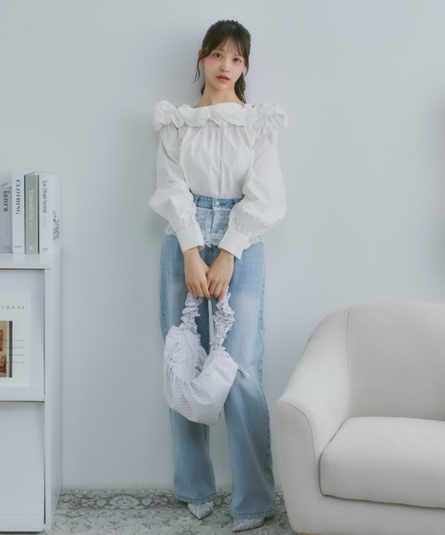 TITTY&CO.（ティティーアンドコー）の「ウエストレースデニムパンツ（デニムパンツ・レディース・ブルー・MEDIUM/SMALL）」の9枚目の写真