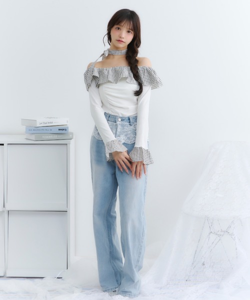 TITTY&CO.（ティティーアンドコー）の「ウエストレースデニムパンツ（デニムパンツ・レディース・ブルー・MEDIUM/SMALL）」の12枚目の写真