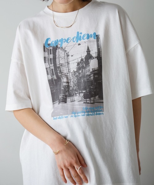 Bou Jeloud（ブージュルード）の「タウンフォトカラーロゴＴシャツ（Tシャツ/カットソー・レディース・オフホワイト/チャコールグレー・38）」の18枚目の写真