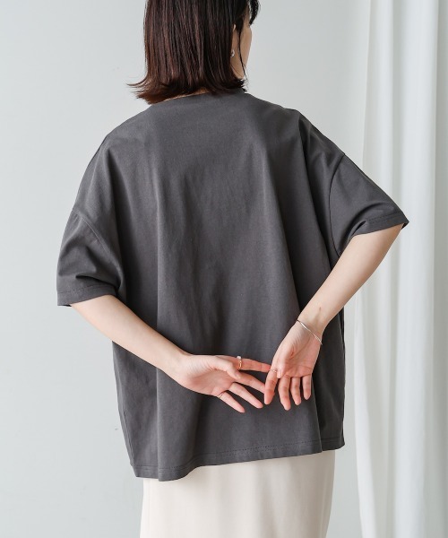 Bou Jeloud（ブージュルード）の「タウンフォトカラーロゴＴシャツ（Tシャツ/カットソー・レディース・オフホワイト/チャコールグレー・38）」の8枚目の写真