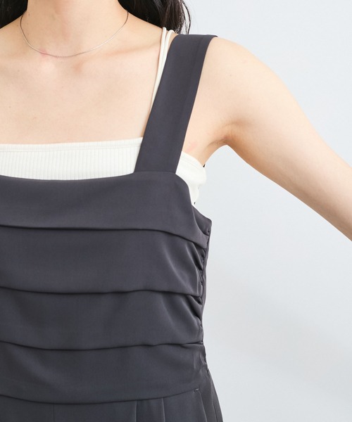 VIS（ビス）の「フロントタックデザインサロペット/オールインワン（サロペット/オーバーオール・レディース・ベージュ/チャコールグレー・FREE）」の13枚目の写真