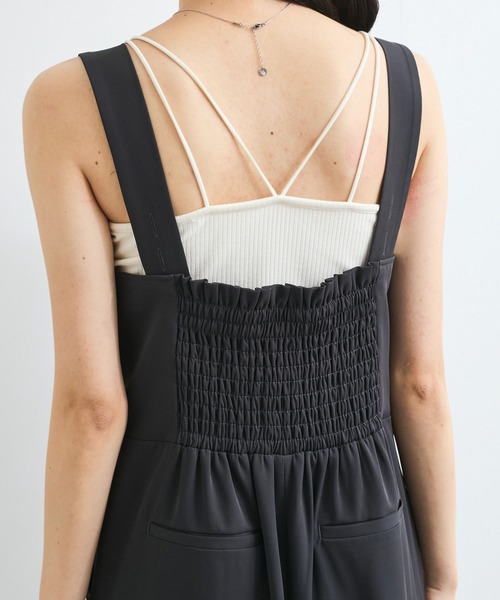 VIS（ビス）の「フロントタックデザインサロペット/オールインワン（サロペット/オーバーオール・レディース・ベージュ/チャコールグレー・FREE）」の16枚目の写真