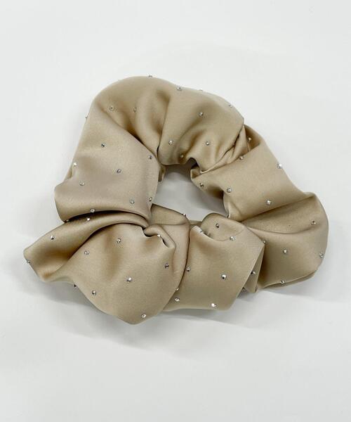 WEGO（ウィゴー）の「WEGO/ストーンシュシュ（シュシュ・レディース・ベージュ/シルバー/ライトピンク/ブラック・FREE）」の3枚目の写真