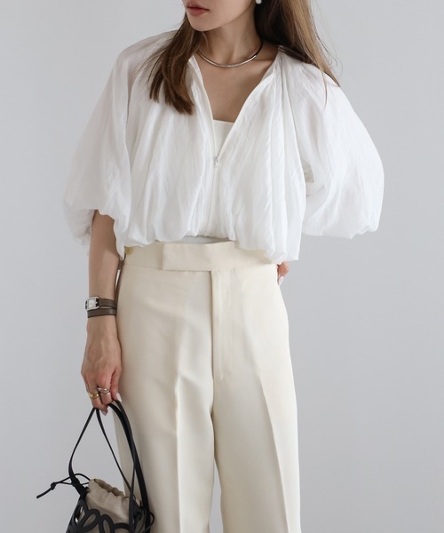 OFF-WHITE