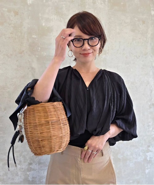 model：H160 着用サイズ：FREE