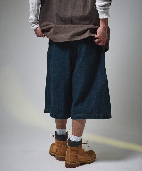 FREAK'S STORE(フリークスストア)の「限定展開 MR HEARTS/ミスターハーツ VINTAGE WASHED DENIM JORTS(デニムパンツ・メンズ・ライトブラック/インディゴブルー/ライトブルー/ブラック・LARGE/MEDIUM/SMALL)」の18枚目の写真