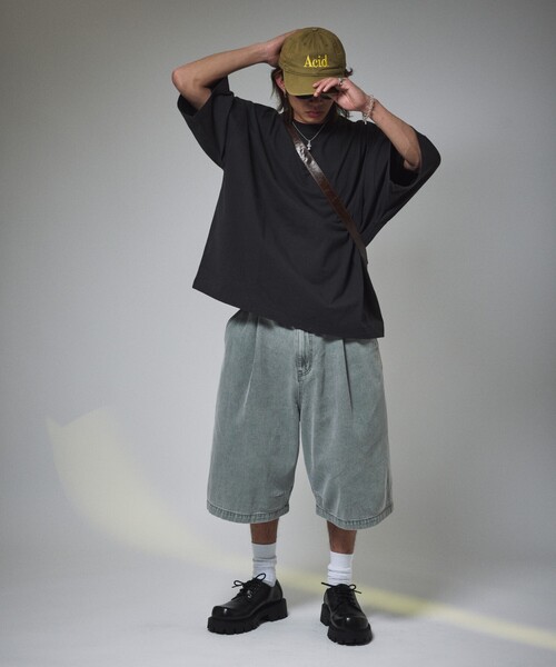 FREAK'S STORE(フリークスストア)の「限定展開 MR HEARTS/ミスターハーツ VINTAGE WASHED DENIM JORTS(デニムパンツ・メンズ・ライトブラック/インディゴブルー/ライトブルー/ブラック・LARGE/MEDIUM/SMALL)」の5枚目の写真