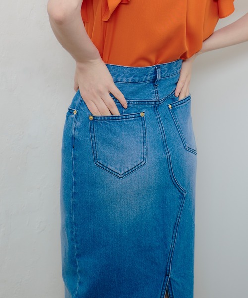 allureville（アルアバイル）の「デニムタイトスカート（デニムスカート・レディース・ライトブルー・1/2）」の4枚目の写真