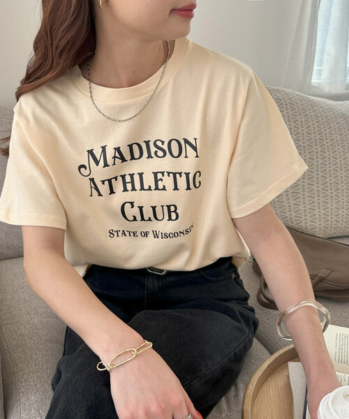 DISCOAT（ディスコート）の「【WEB限定】MADISONコンパクトTシャツ（Tシャツ/カットソー・レディース・カーキ/グレイッシュベージュ/ホワイト/ネイビー/グレー/アイボリー・MEDIUM）」の16枚目の写真