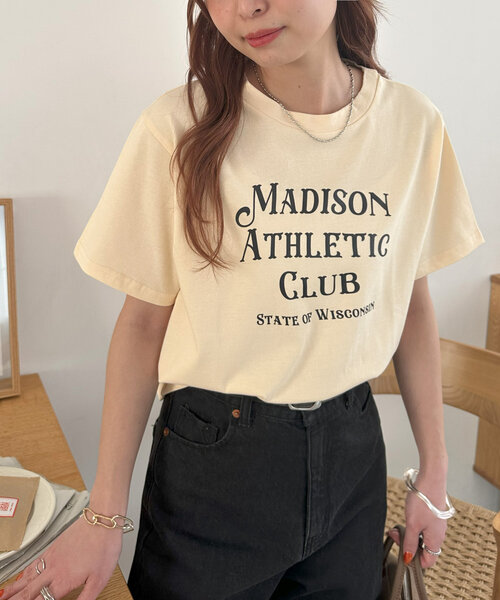 DISCOAT（ディスコート）の「【WEB限定】MADISONコンパクトTシャツ（Tシャツ/カットソー・レディース・カーキ/グレイッシュベージュ/ホワイト/ネイビー/グレー/アイボリー・MEDIUM）」の17枚目の写真
