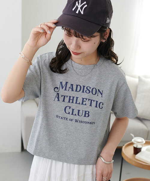 DISCOAT（ディスコート）の「【WEB限定】MADISONコンパクトTシャツ（Tシャツ/カットソー・レディース・カーキ/グレイッシュベージュ/ホワイト/ネイビー/グレー/アイボリー・MEDIUM）」の19枚目の写真