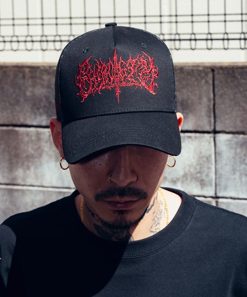 Subciety（サブサエティ）の「Inferno mesh cap（キャップ・メンズ・ブラック×レッド/ブラック×ホワイト・FREE）」の4枚目の写真