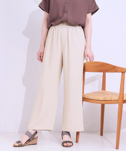 SHOO・LA・RUE（シューラルー）の「【洗える/ひんやり/UV/SS-3L】さらさらぷるんワイドパンツ（その他パンツ・レディース・ブラック/ベージュ/グリーン・01/05/04/03/02/10）」の3枚目の写真