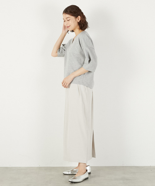 LOGEMENT DE CLAIRE(ロジュモンドクレール)の「Vネックプルオーバー(Tシャツ/カットソー・レディース・ホワイト/杢グレー/ブラック・FREE)」の14枚目の写真
