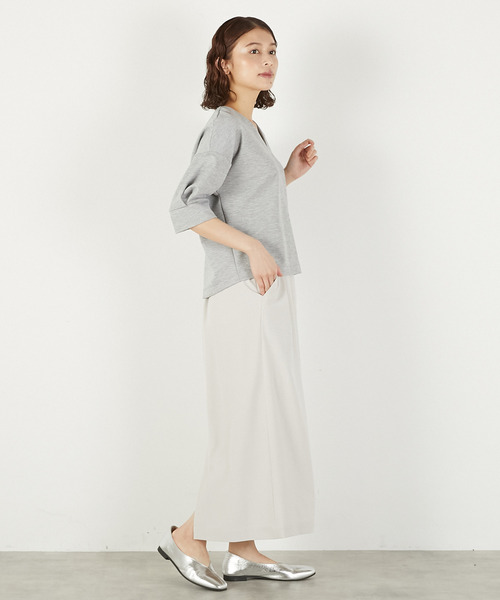 LOGEMENT DE CLAIRE(ロジュモンドクレール)の「Vネックプルオーバー(Tシャツ/カットソー・レディース・ホワイト/杢グレー/ブラック・FREE)」の16枚目の写真