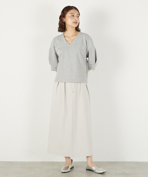 LOGEMENT DE CLAIRE(ロジュモンドクレール)の「Vネックプルオーバー(Tシャツ/カットソー・レディース・ホワイト/杢グレー/ブラック・FREE)」の18枚目の写真