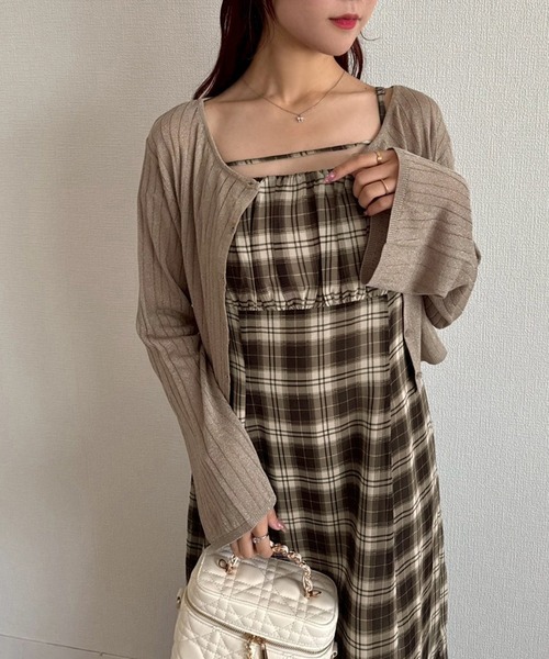 one after another NICE CLAUP(ワンアフターアナザーナイスクラップ)の「シアーベルスリーブカーディガン(カーディガン/ボレロ・レディース・アイボリー/グレー/ミント/ピンク/オフホワイト/ベージュ/ラベンダー・FREE)」の4枚目の写真