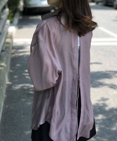 Forcement(フォースメント)の「バックリボン軽やかワイドシアーシャツ(シャツ/ブラウス・レディース・ホワイト/カーキ/ピンク/ブルー・FREE)」の14枚目の写真