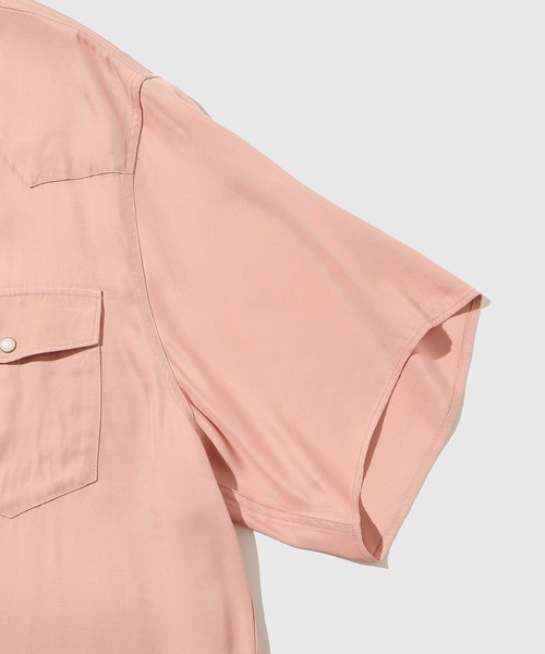 ADAM ET ROPE'（アダムエロペ）の「ウエスタン ショートスリーブシャツ（シャツ/ブラウス・メンズ・ブラック/オフホワイト/ピンク・M/L）」の20枚目の写真