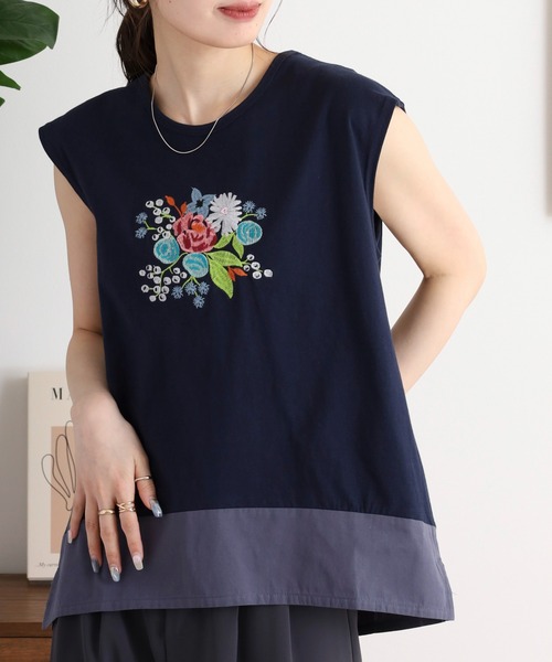 Emago(イマゴ)の「EMAGO 花ビーズ刺繍タンクトップ(タンクトップ・レディース・杢グレー/ホワイト×ブラウン/ネイビー・FREE)」の3枚目の写真
