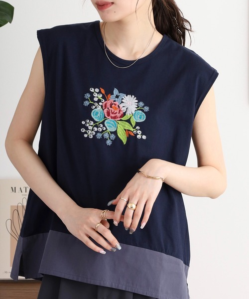 花ビーズ刺繍タンクトップ　emago レディース トップス ナチュラル カジュアル 北欧 大人の EMAGO 花ビーズ刺繍タンクトップ（タンクトップ）｜Emago