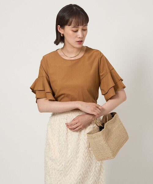 green label relaxing(グリーンレーベルリラクシング)の「シルトリ ダブルフレアスリーブ プルオーバー カットソー(Tシャツ/カットソー・レディース・ブラック/ブラウン系/オフホワイト/その他1・FREE)」の6枚目の写真