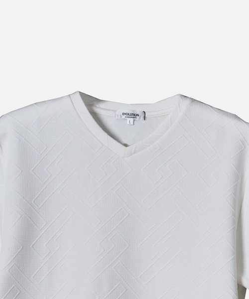 EVOLUTION（エボリューション）の「VネックセクシーなTシャツ（Tシャツ/カットソー・メンズ・オフホワイト/ブラック・MEDIUM/LARGE/X-LARGE）」の2枚目の写真