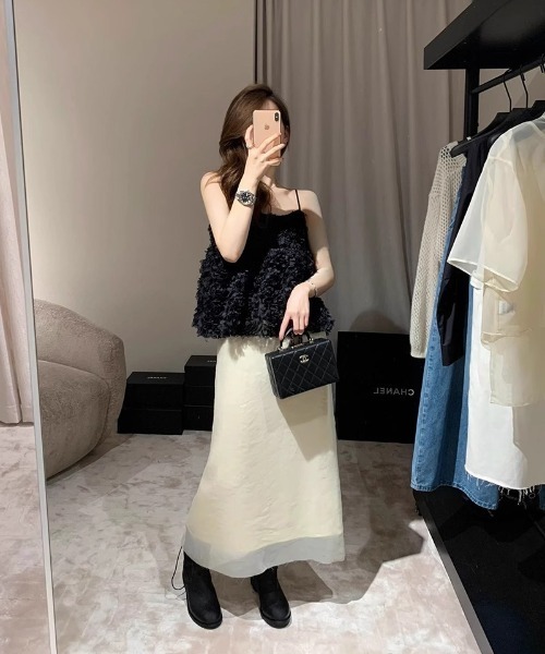 gossip!ロサンゼルス(ゴシップロサンゼルス)の「Flower エンボス キャミソール 【Y2Kガーリー】(キャミソール・レディース・オフホワイト・FREE)」の20枚目の写真