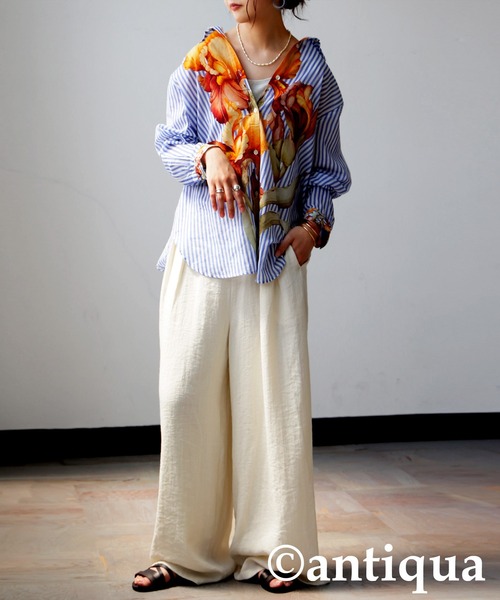 antiqua(アンティカ)の「花柄ストライプシャツ(シャツ/ブラウス・レディース・ホワイト・ONESIZE)」の2枚目の写真