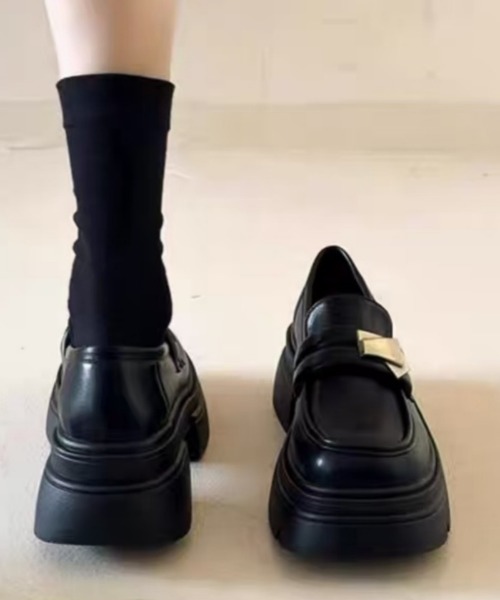 Ritzy（リッツィー）の「軽量厚底 メタルバックル ローファー（ローファー・レディース・ブラック系1/ブラック系2・22.5/23/23.5/24/24.5/25）」の17枚目の写真