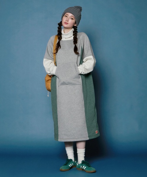 KRIFF MAYER Lady's Collection（クリフメイヤーレディースコレクション）の「裏起毛杢タートルネックワンピース（スウェット・レディース・グレー/ダークグリーン/ブラック/オートミール・MEDIUM/LARGE）」の2枚目の写真