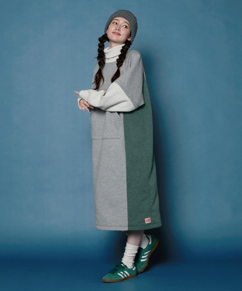 KRIFF MAYER Lady's Collection（クリフメイヤーレディースコレクション）の「裏起毛杢タートルネックワンピース（スウェット・レディース・グレー/ダークグリーン/ブラック/オートミール・MEDIUM/LARGE）」の8枚目の写真