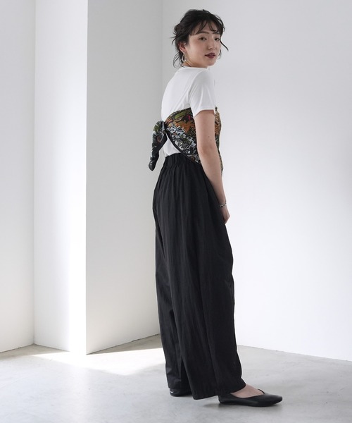 Yeoun(ヨウン)の「タフタウエストドローコードコクーンパンツ(その他パンツ・レディース・ブラック・M)」の10枚目の写真