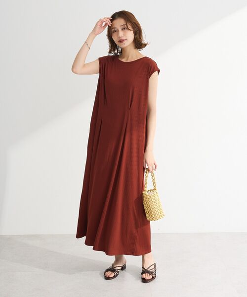 Green Parks(グリーンパークス)の「前後2WAYウエストタックワンピース(ワンピース・レディース・レッド/ブラック/チャコールグレー・FREE)」の10枚目の写真