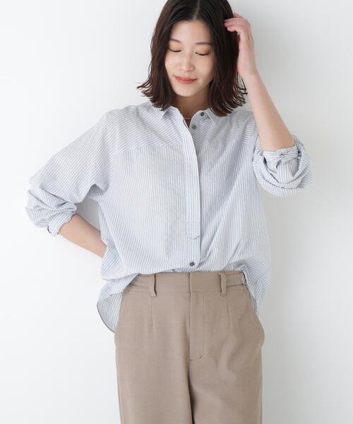 human woman（ヒューマンウーマン）の「◆パナマサッカーストライプシャツブラウス（シャツ/ブラウス・レディース・ダークインディゴブルー/クリアブラウン/ブルー系その他3・MEDIUM）」の15枚目の写真