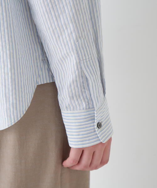 human woman（ヒューマンウーマン）の「◆パナマサッカーストライプシャツブラウス（シャツ/ブラウス・レディース・ダークインディゴブルー/クリアブラウン/ブルー系その他3・MEDIUM）」の11枚目の写真