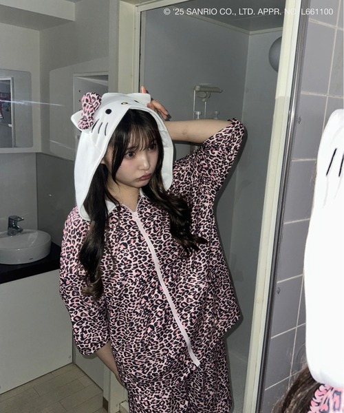 セール】【HELLO KITTY】レオパードジップパーカーセットアップ