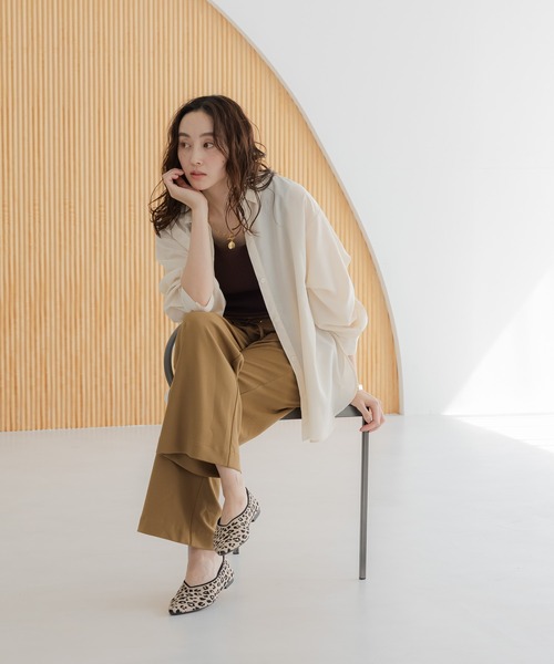 Elura（エルーラ）の「アイロンいらずドライシャツ/590111（シャツ/ブラウス・レディース・オフホワイト/ブラック/カーキ/ベージュ/レッド系その他・FREE）」の15枚目の写真