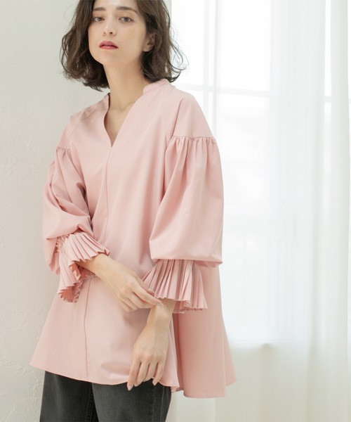 OPAQUE.CLIP（オペークドットクリップ）の「プリーツキャンディスリーブブラウス【洗濯機洗い可】（シャツ/ブラウス・レディース・ダークオリーブ/ブラック/ピンク系/ピンク/ホワイト・40/38）」の5枚目の写真