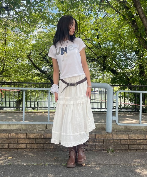 UNE MANSION（ユヌマンション）の「【UNE MADE】ユニークUNEワッペンTシャツ（Tシャツ/カットソー・レディース・ホワイト/ブラック・FREE）」の3枚目の写真