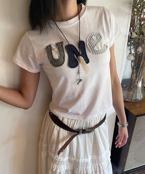 UNE MANSION（ユヌマンション）の「【UNE MADE】ユニークUNEワッペンTシャツ（Tシャツ/カットソー・レディース・ホワイト/ブラック・FREE）」の7枚目の写真