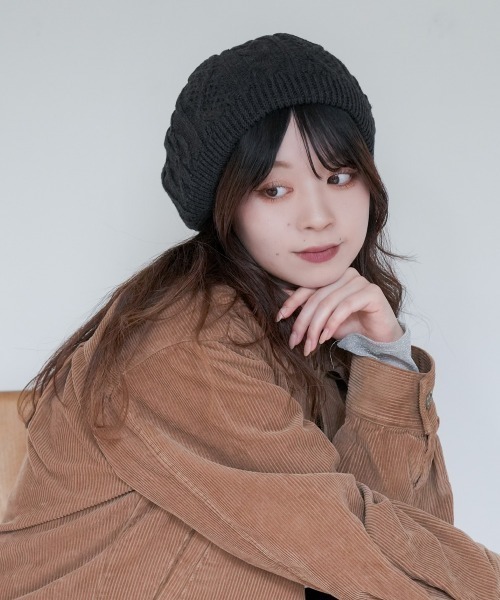 Ruben（ルーベン）の「CABLE KNIT BERET/ケーブル編み ニットベレー帽（ハンチング/ベレー帽・レディース・ブラック/アイボリー/グレー・FREE）」の20枚目の写真