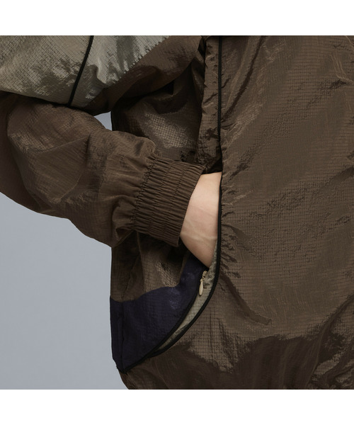 PUMA（プーマ）の「PUMA プーマ ユニセックス セラレーター リップストップ フーデッド ジャケット（ブルゾン・メンズ・ブラック/ブロンズ/ネイビー・X-SMALL/X-LARGE/SMALL/MEDIUM/LARGE）」の13枚目の写真