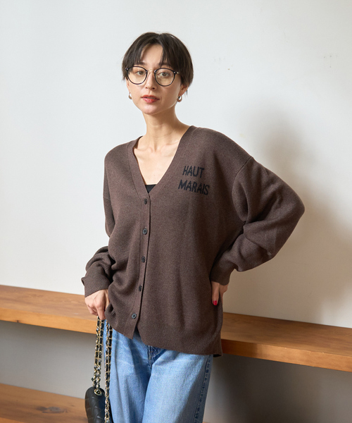 Rouge vif Anna(ルージュヴィフアンナ)の「ロゴニットカーディガン(カーディガン/ボレロ・レディース・ブラウン/チャコールグレー・フリー)」の4枚目の写真