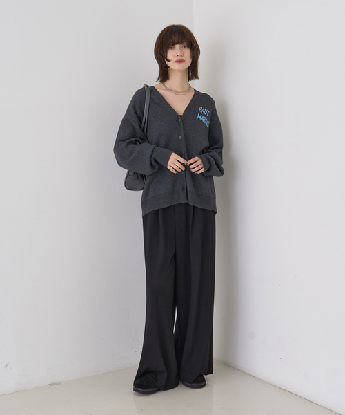 Rouge vif Anna(ルージュヴィフアンナ)の「ロゴニットカーディガン(カーディガン/ボレロ・レディース・ブラウン/チャコールグレー・フリー)」の17枚目の写真