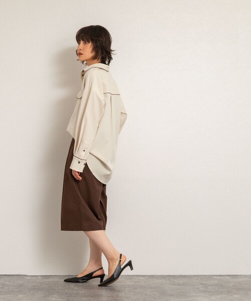 NOLLEY’S(ノーリーズ)の「【MAQWEL/マクウェル】パイピングシャツ(シャツ/ブラウス・レディース・アイボリー/ダークブラウン・FREE)」の21枚目の写真