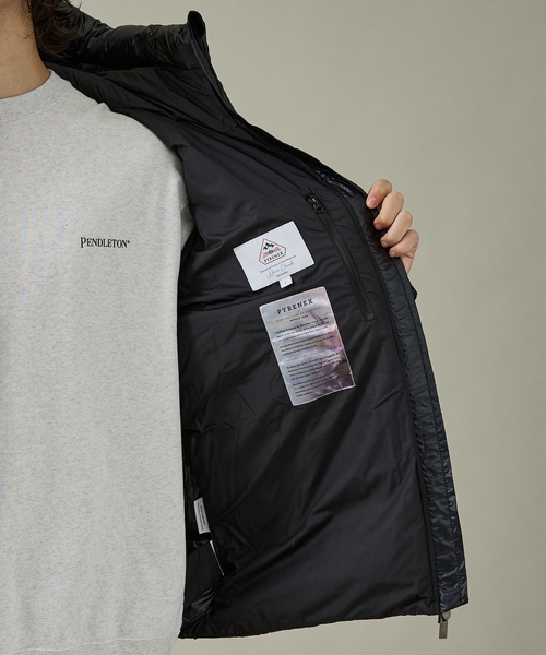 Pyrenex(ピレネックス)の「【PYRENEX / ピレネックス】HUY017/BARRY/バリー(ダウンジャケット/コート・メンズ・ネイビー/ブラック・XL/L/M/S)」の16枚目の写真