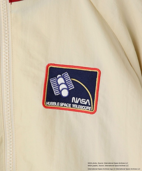 LOWRYS FARM(ローリーズファーム)の「NASAナイロンブルゾン 593057(ブルゾン・キッズ・アイボリー/ブラック・110cm/150cm/130cm)」の22枚目の写真